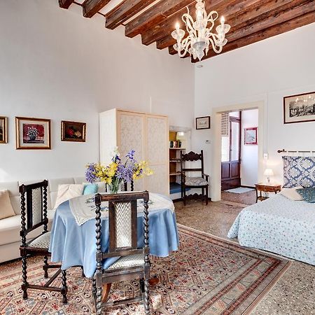 Ca' Badoer West Studio Venedig Exteriör bild