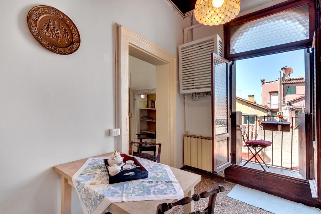 Ca' Badoer West Studio Venedig Exteriör bild